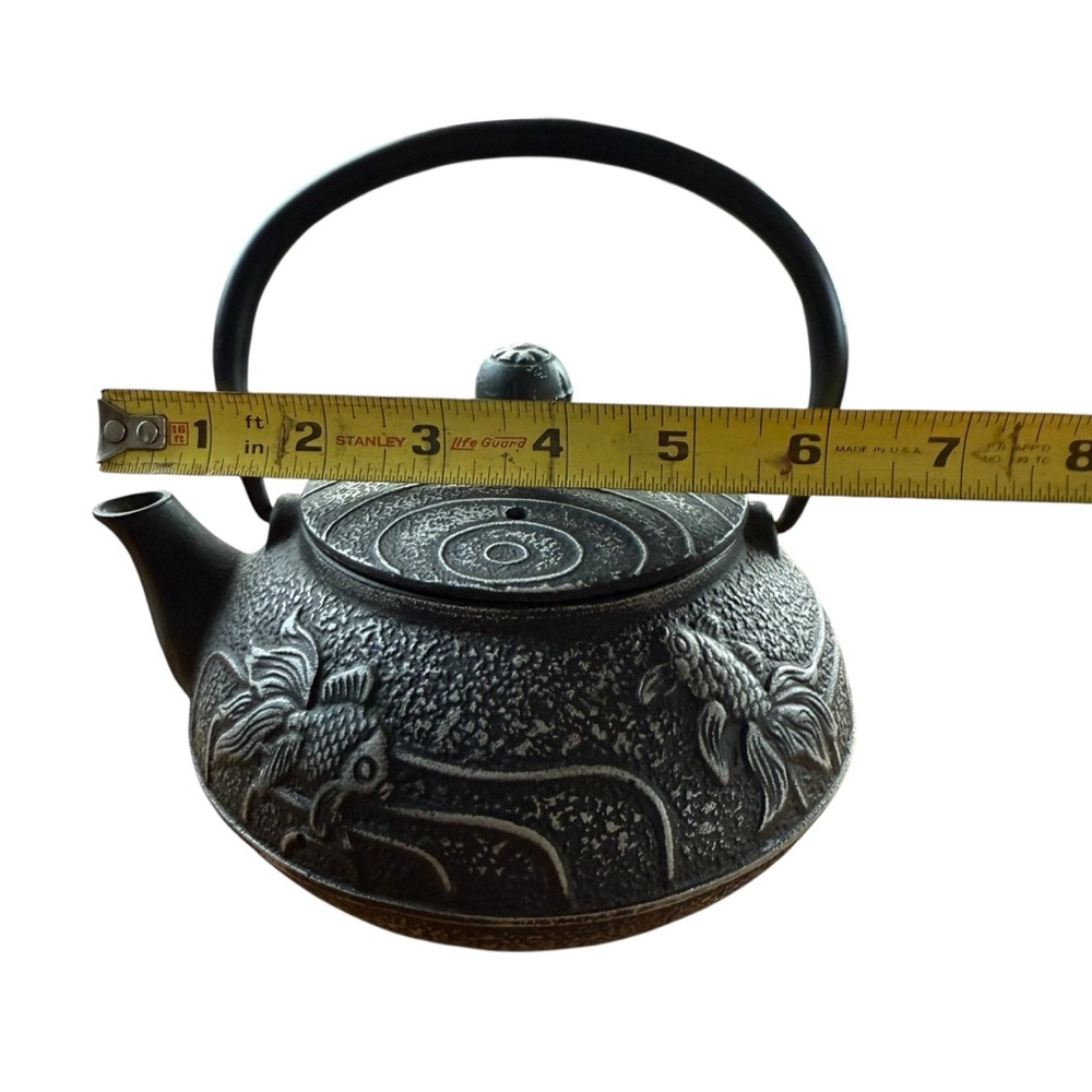 BLACK CAST IRON KOI FISH TEAPOT WITH INFUSER - Picture 7 of 9